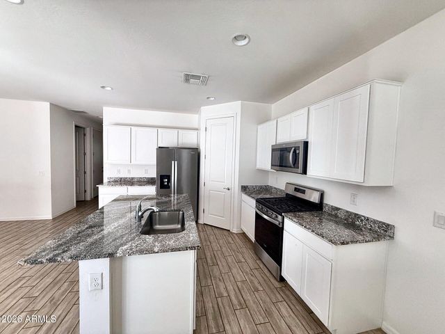 9430 E SECTOR Drive, Mesa, AZ 85212