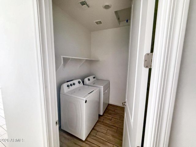 9430 E SECTOR Drive, Mesa, AZ 85212