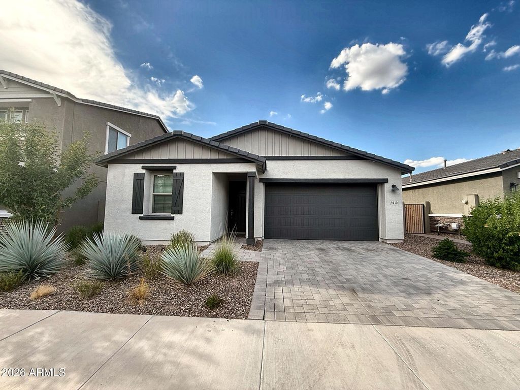 9430 E SECTOR Drive, Mesa, AZ 85212