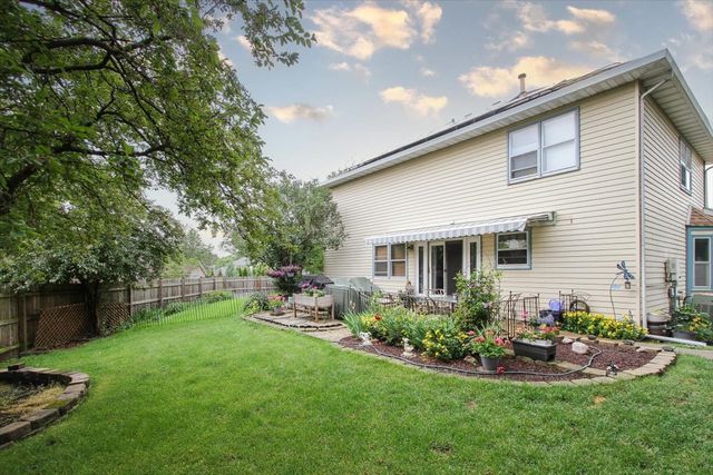 619 Yardley Lane, Hoffman Estates, IL 60192