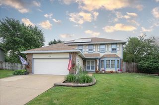 619 Yardley Lane, Hoffman Estates, IL 60192
