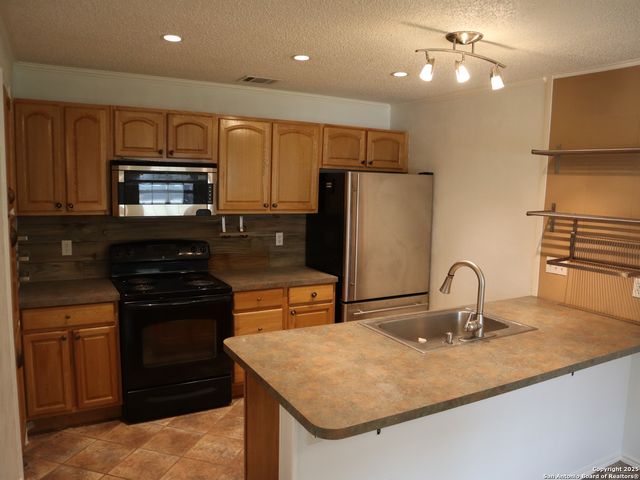 12047 STONEY BRG, San Antonio, TX 78247