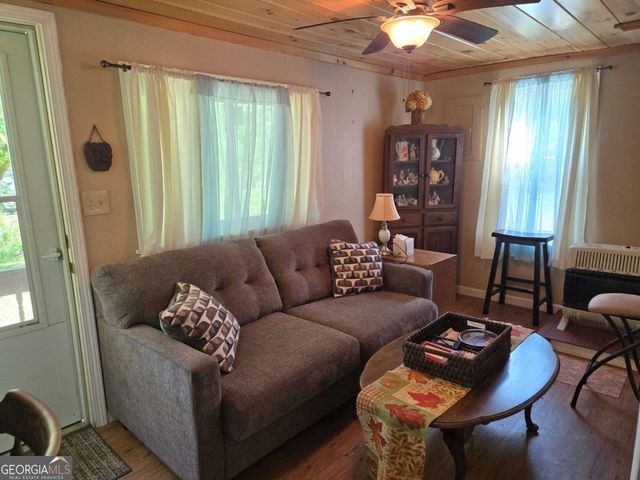 4320 Mineral Bluff Highway, Mineral Bluff, GA 30559