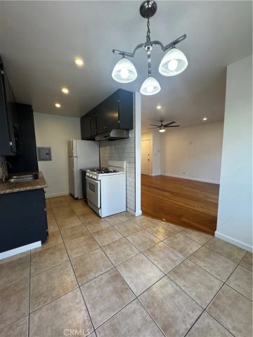 410 S Commonwealth 4, Los Angeles, CA 90020