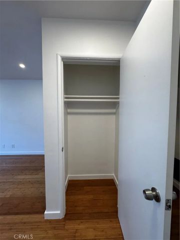 410 S Commonwealth 4, Los Angeles, CA 90020