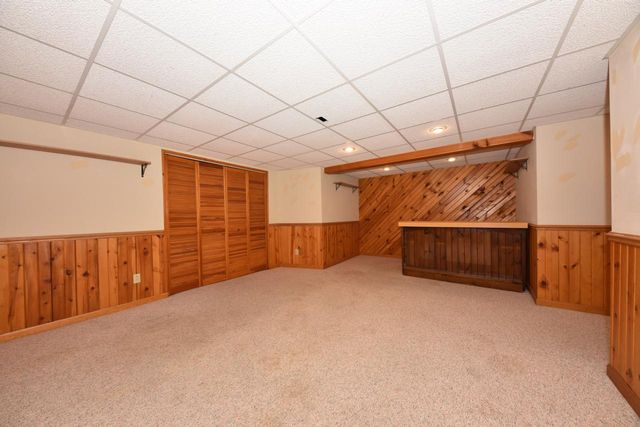 2020 Sunnyside DRIVE, Waukesha, WI 53186