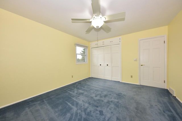 2020 Sunnyside DRIVE, Waukesha, WI 53186