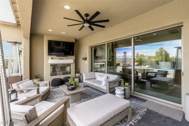 7851 West Wigwam Avenue, Las Vegas, NV 89113