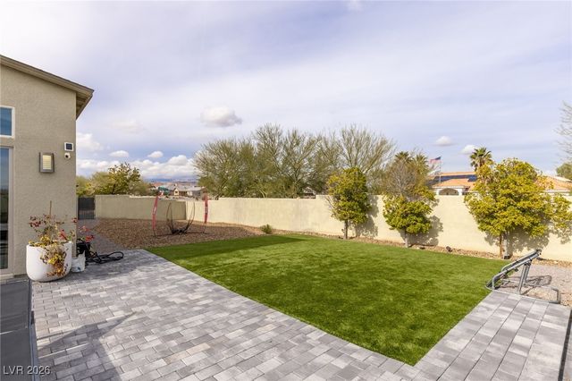 7851 West Wigwam Avenue, Las Vegas, NV 89113