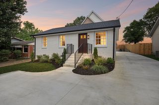 2127A Burns St, Nashville, TN 37216