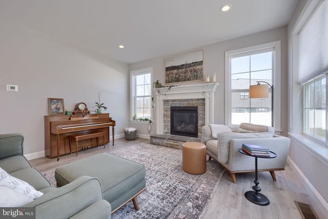 168 FORGE DR, Lebanon, PA 17042