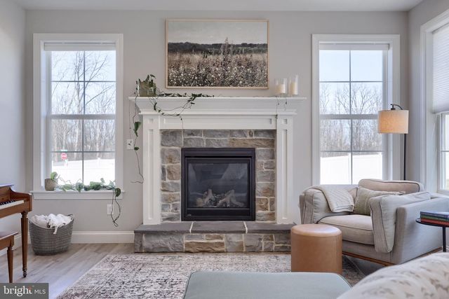 168 FORGE DR, Lebanon, PA 17042