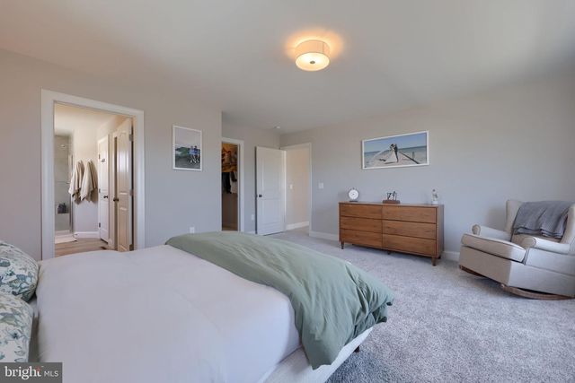 168 FORGE DR, Lebanon, PA 17042