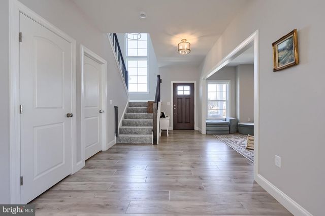 168 FORGE DR, Lebanon, PA 17042