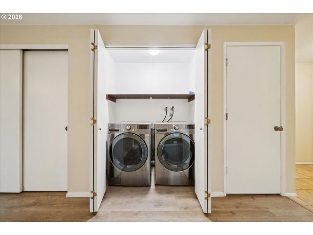 651 5TH St, Lake Oswego, OR 97034