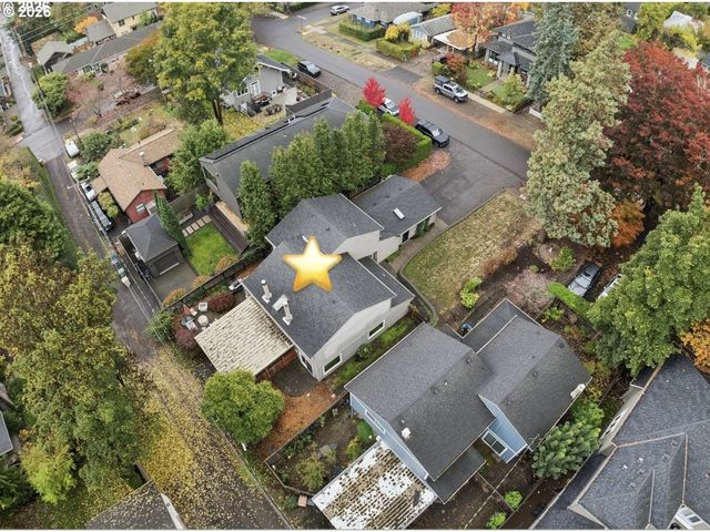 651 5TH St, Lake Oswego, OR 97034