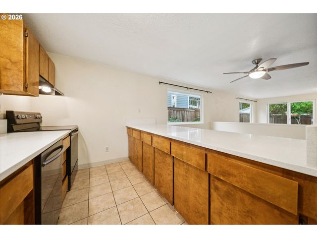 651 5TH St, Lake Oswego, OR 97034