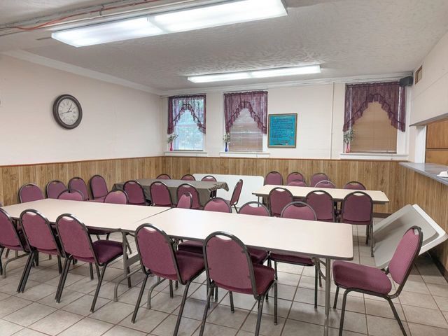 1203 WINDSOR LN, Staunton, VA 24401