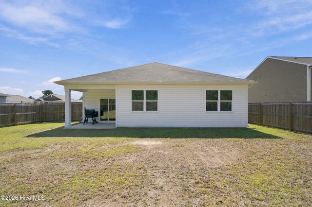 357 Tributary Circle, Wilmington, NC 28401
