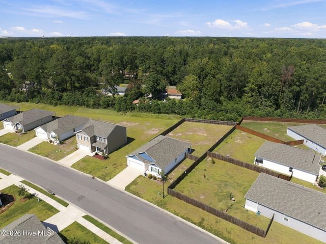 357 Tributary Circle, Wilmington, NC 28401