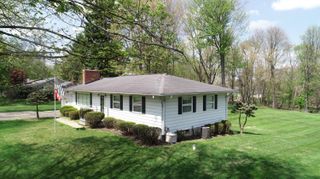 1555 New Gambier Road, Mount Vernon, OH 43050