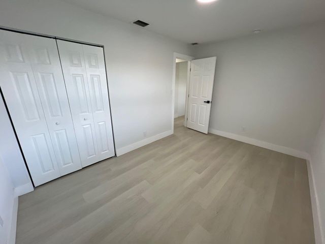2240 Mayo Street, Hollywood, FL 33020