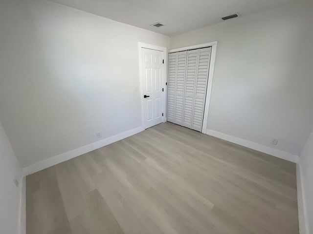 2240 Mayo Street, Hollywood, FL 33020
