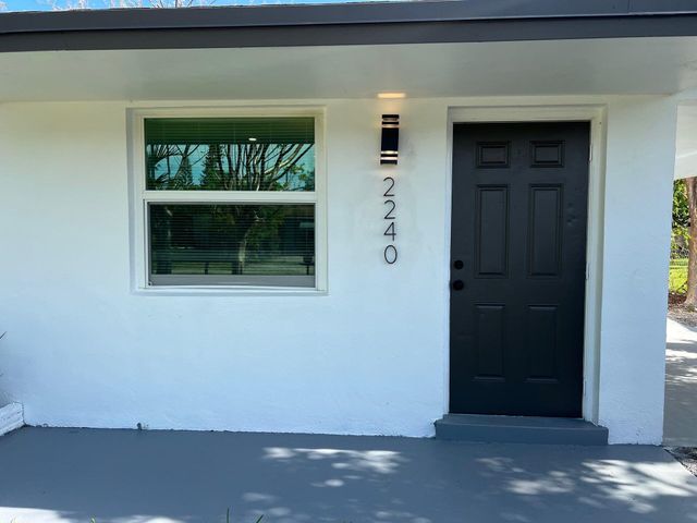 2240 Mayo Street, Hollywood, FL 33020