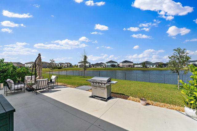 10724 SW Prato Way, Port St Lucie, FL 34987