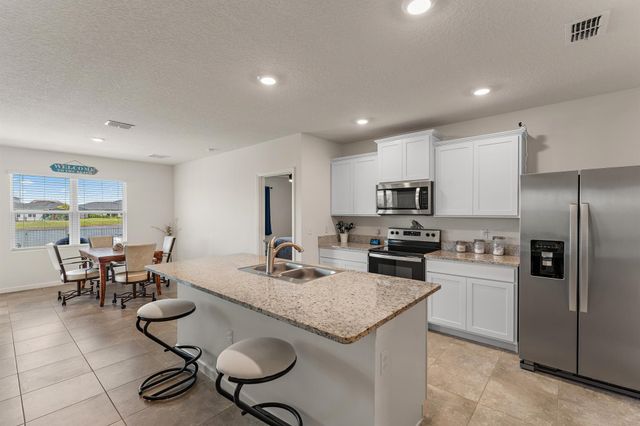10724 SW Prato Way, Port St Lucie, FL 34987