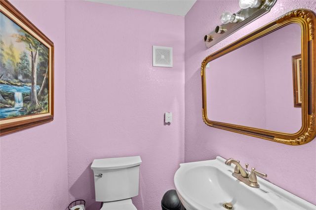 194 County Road 2775, Doucette, TX 75942