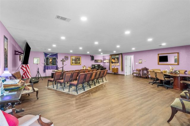 194 County Road 2775, Doucette, TX 75942