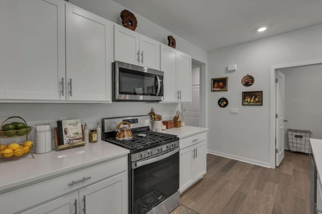 573 Penwell Drive, Delaware, OH 43015