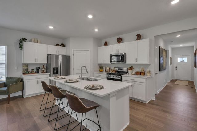 573 Penwell Drive, Delaware, OH 43015