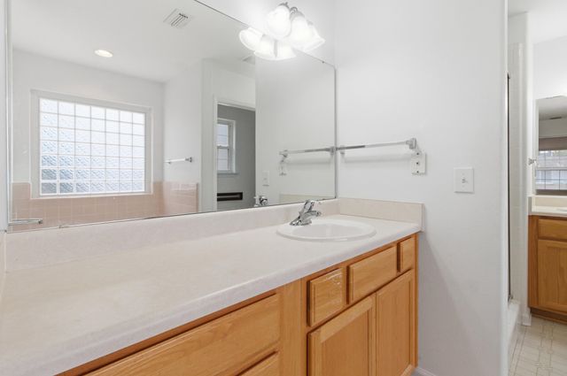 9261 BLOUNTSTOWN Highway, Tallahassee, FL 32310