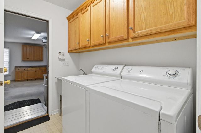 9261 BLOUNTSTOWN Highway, Tallahassee, FL 32310