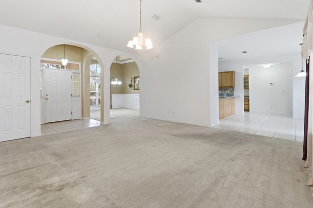 9261 BLOUNTSTOWN Highway, Tallahassee, FL 32310