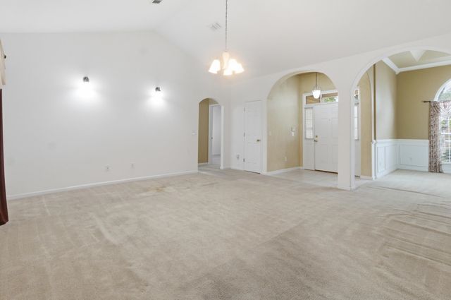 9261 BLOUNTSTOWN Highway, Tallahassee, FL 32310