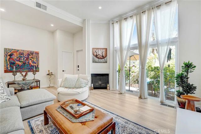 6225 Nita, Woodland Hills, CA 91367
