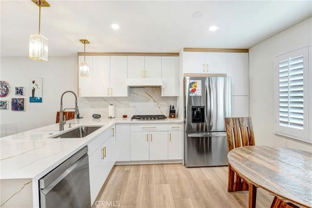 6225 Nita, Woodland Hills, CA 91367