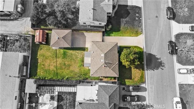 8264 Lankin, Downey, CA 90242