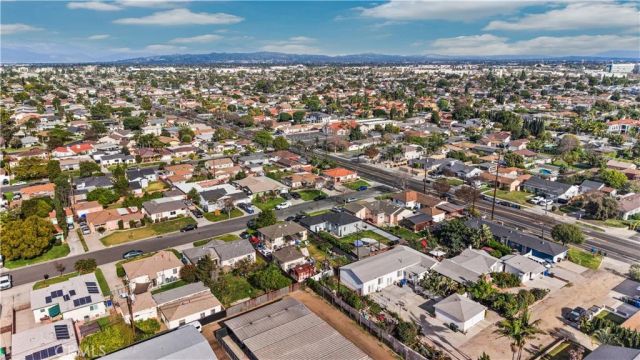 8264 Lankin, Downey, CA 90242