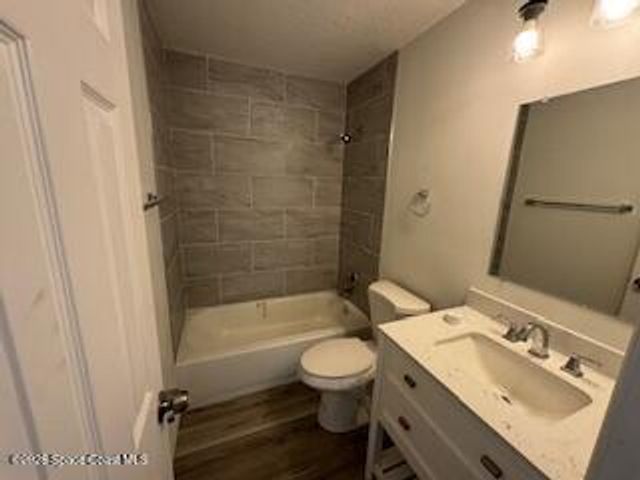 1372 Whaling Avenue SE, Palm Bay, FL 32909