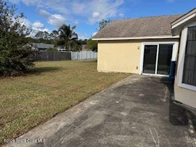 1372 Whaling Avenue SE, Palm Bay, FL 32909