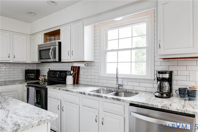 10700 Shadyford Ln, Glen Allen, VA 23060