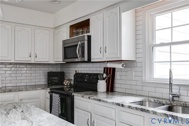 10700 Shadyford Ln, Glen Allen, VA 23060
