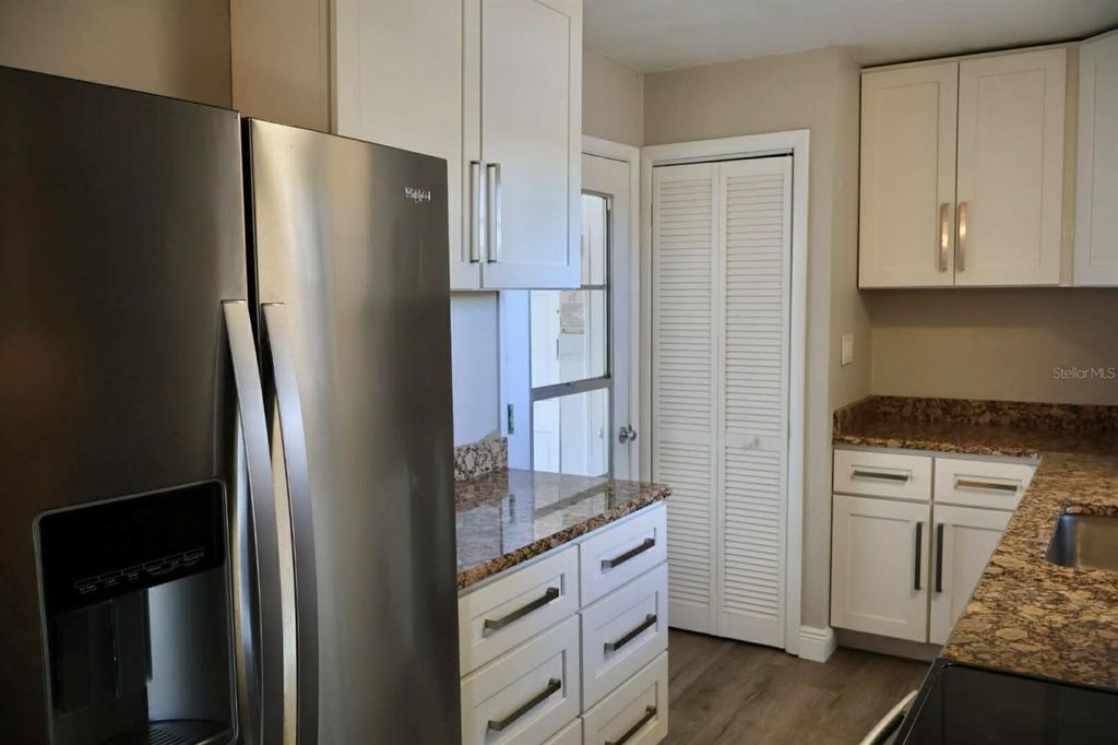 Image 12 of property listing at 26625 BIMINI DRIVE, Tavares, FL 32778