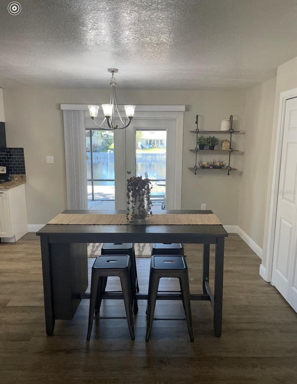 Image 10 of property listing at 26625 BIMINI DRIVE, Tavares, FL 32778