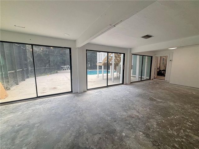 15493 Chloe CIR, Fort Myers, FL 33908