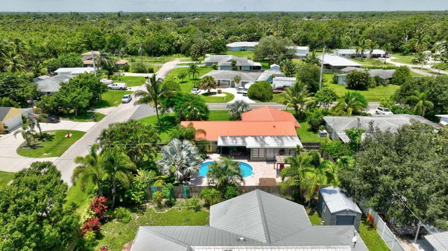 401 NE Oleander Avenue, Port St Lucie, FL 34952
